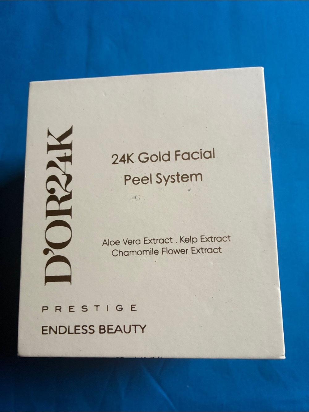 24K Gold Facial Peel System in White